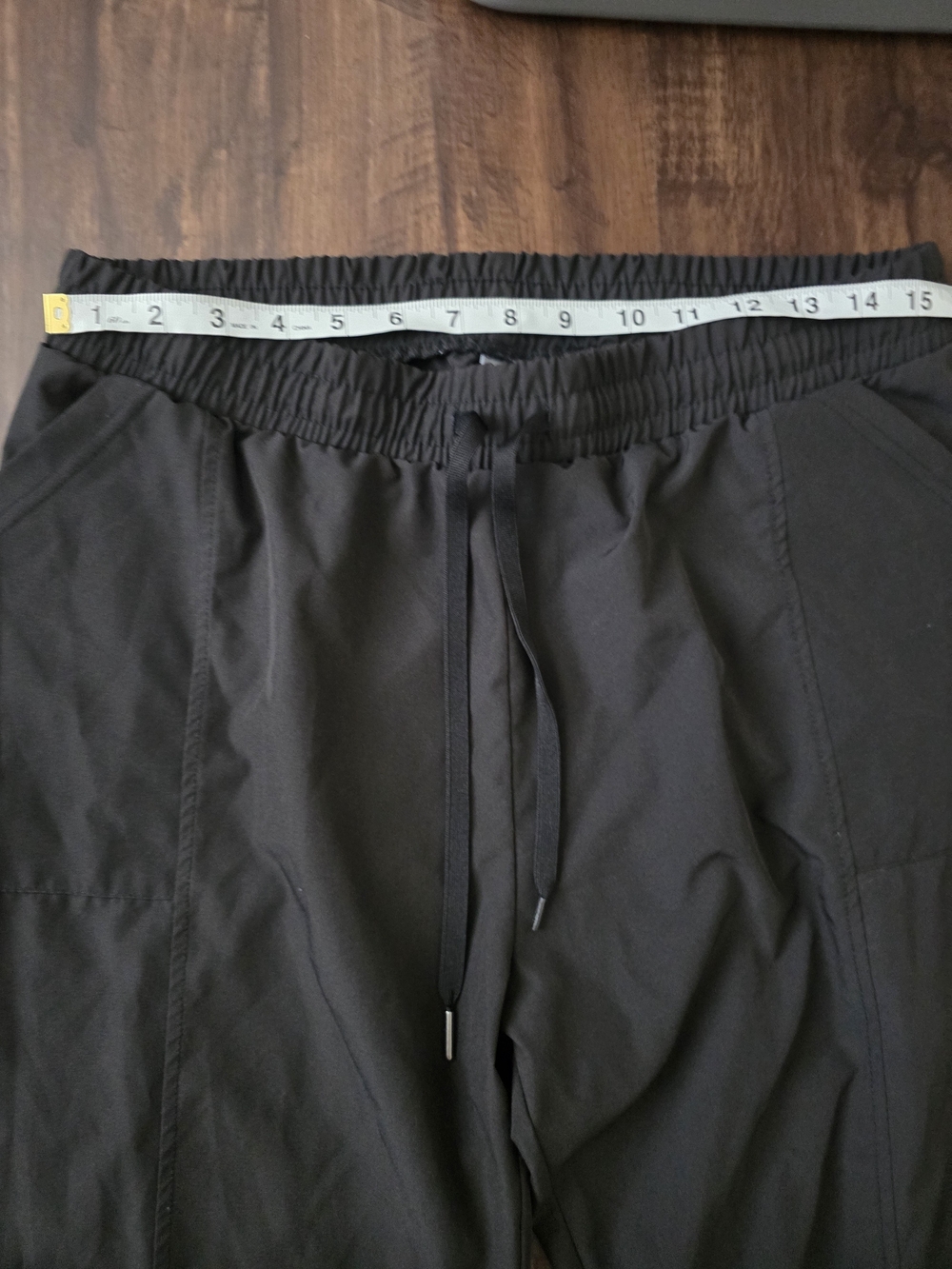 Daisy Fuentes Women's Black Relaxed Drawstring Pants - Picture 3 of 6